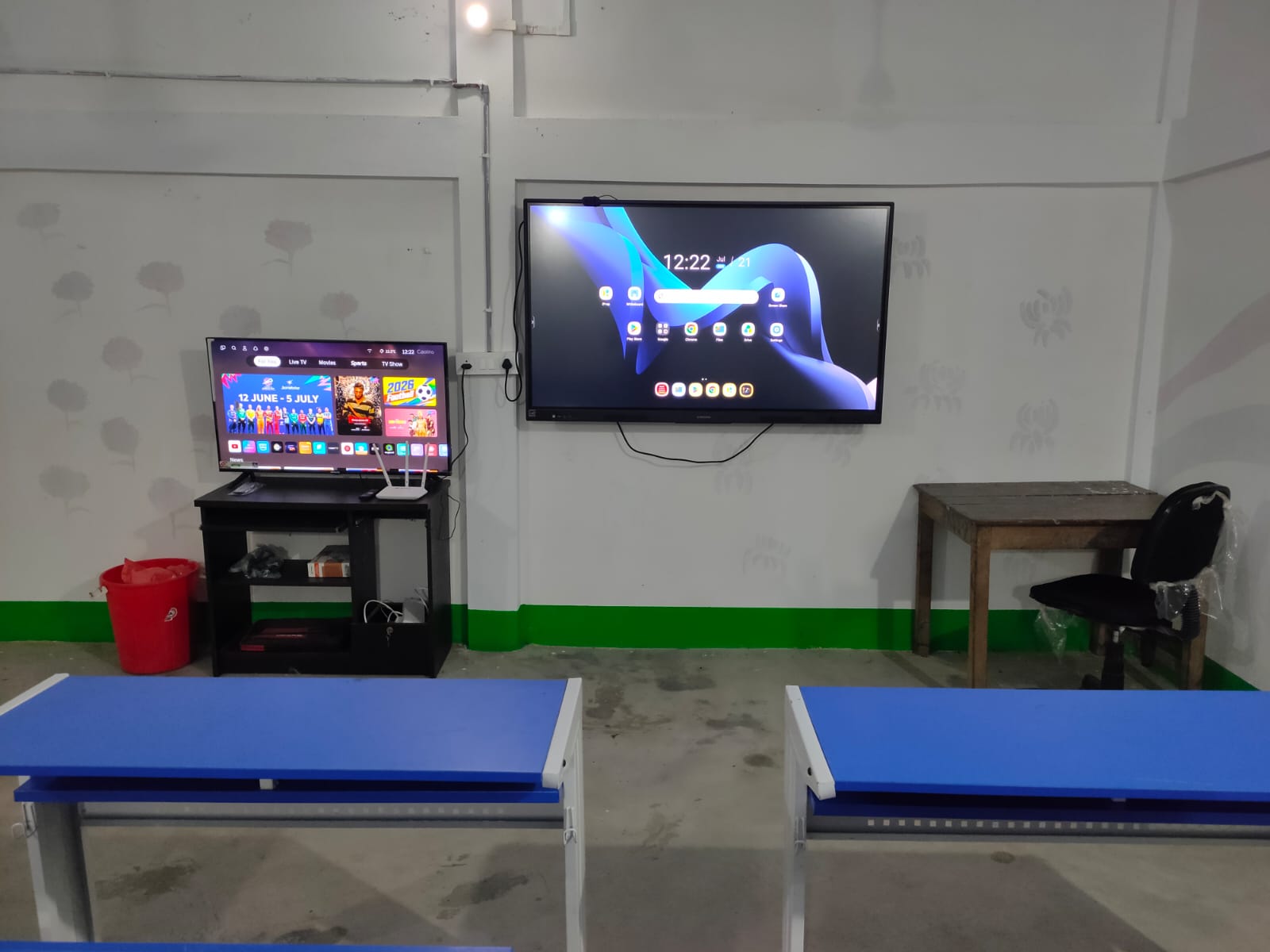 Smart Class Image